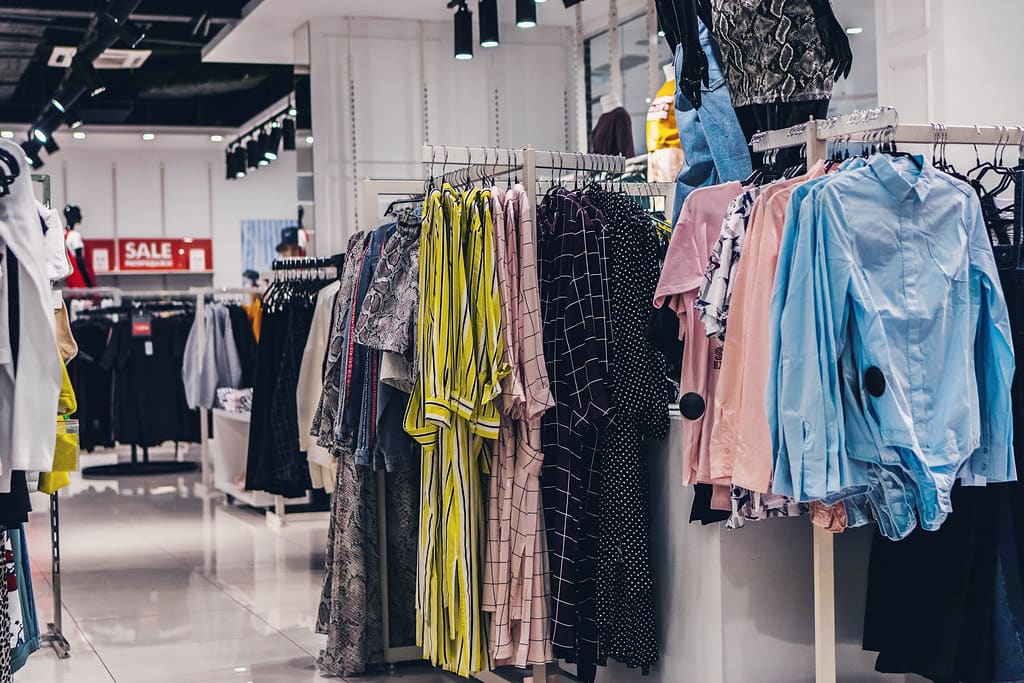 Photograph illustrating Cleaning & Organizing: Closet Organizer Systems: Modular, Kit, or Custom — Read the Published Dimensions